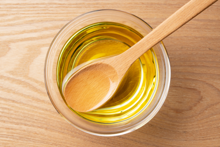 ¿Es bueno tomar aceite de oliva en ayunas?